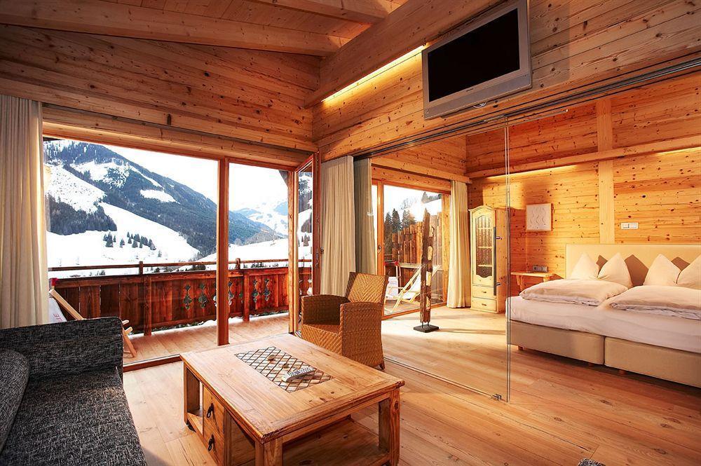 Art & Ski-In Hotel Hinterhag ザールバッハ・ヒンターグレム 部屋 写真