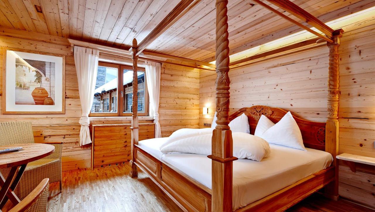 Art & Ski-In Hotel Hinterhag ザールバッハ・ヒンターグレム 部屋 写真